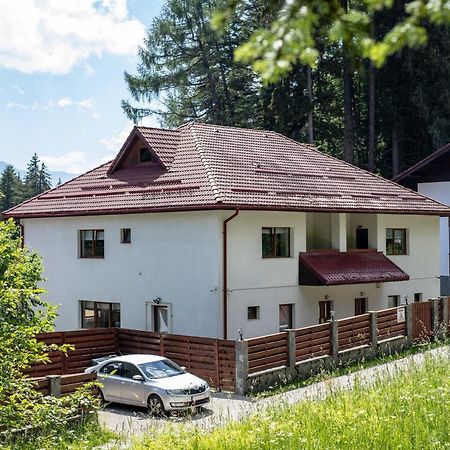 Vila 7 Predeal - Unique Location In The Forest Exterior photo